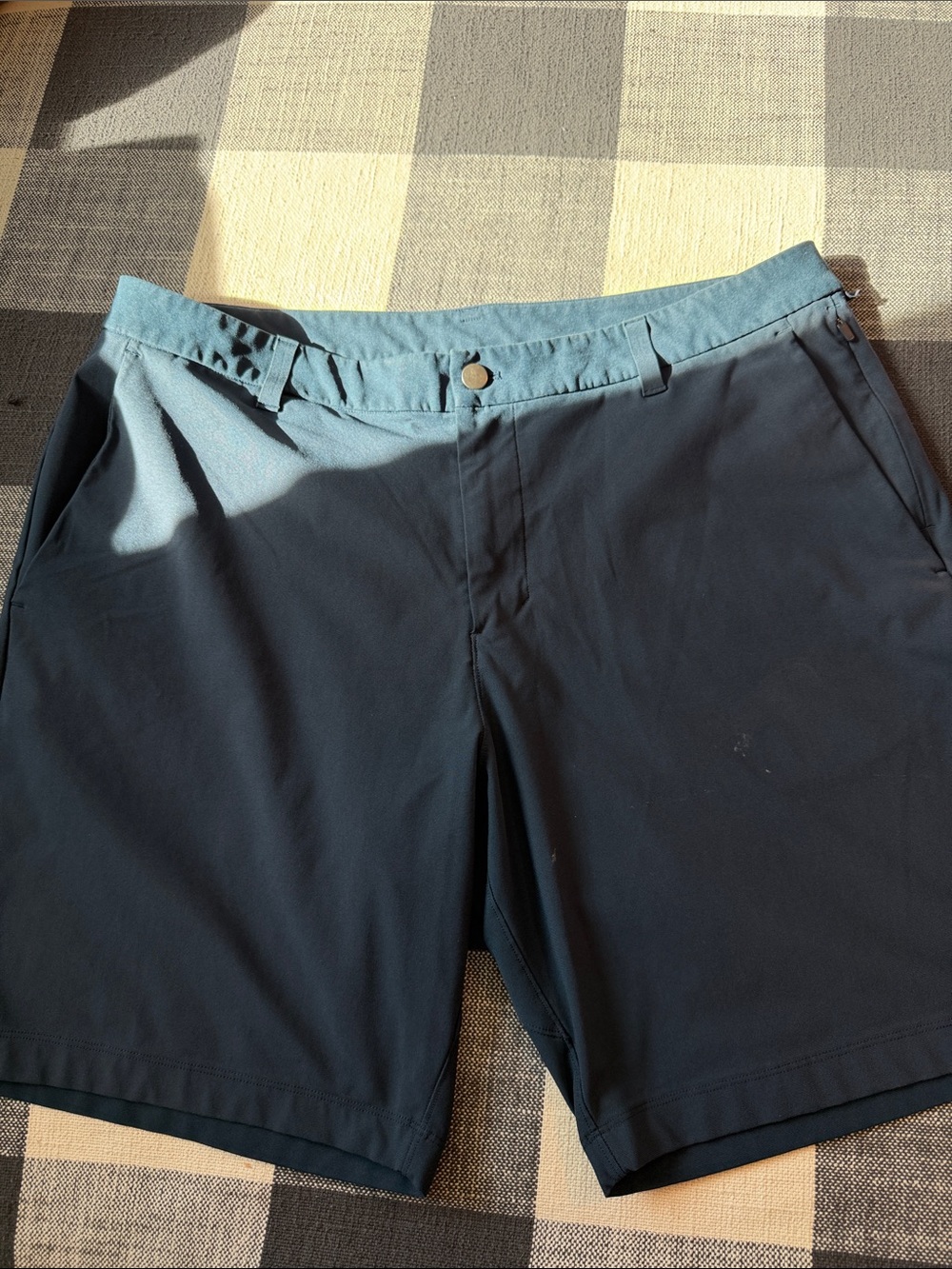 lululemon athletica Men's Navy Blue Hybrid Shorts